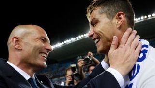 زين الدين زيدان مع كريستيانو رونالدو