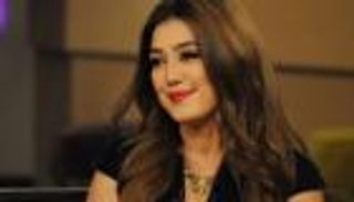 موضوع عائلي 2.. كندا علوش تتغزل في أداء محمد شاهين