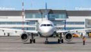 إغلاق مطار "خاباروفسك" في روسيا بعد انفجار إطار طائرة