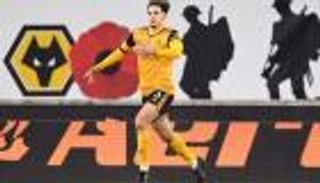 ديربي إسباني للتعاقد مع نجم منتخب الجزائر الجديد