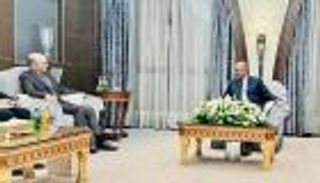 الزبيدي: الحوثي لا يؤمن بالسلام ووجوده مقترن بالحرب 