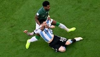 ليونيل ميسي وعلي البليهي - كأس العالم 2022