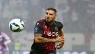 10 لمسات وثاني أعلى تقييم.. ديلور يبدع في سداسية نيس بالدوري الفرنسي