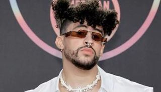 النجم باد باني - أرشيفية