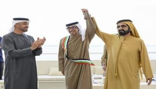 جانب من تكريم الشيخ منصور بن زايد آل نهيان