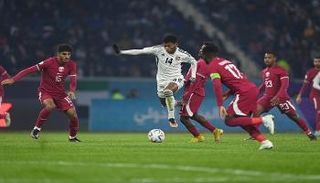 من مباراة قطر والإمارات