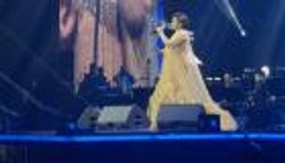 حفل شيرين عبدالوهاب في الكويت.. إطلالة تخطف الصيحات (فيديو)