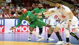 فرنسا ضد السعودية 