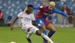 نهائيات القرن الـ21.. ريال مدريد يحكم الكلاسيكو أمام برشلونة