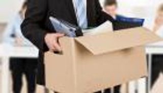 بعد شركات التكنولوجيا.. عدوى طرد الموظفين تضرب بنوكا عالمية