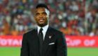 "لست خائنا".. إيتو يغازل الجمهور الجزائري برسالة قوية