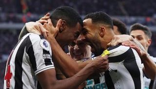 فريق نيوكاسل 