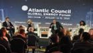 محمود محيي الدين: تعهدات الـ100 مليار دولار لم تعد كافية للعمل المناخي