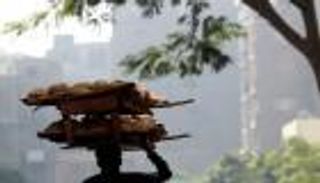 صدمة الدولار تقفز بفاتورة دعم الخبز في مصر.. كم بلغت الزيادة؟