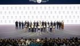 محمد بن زايد يكرم الفائزين بجوائز "زايد للاستدامة 2023".. قائمة استثنائية