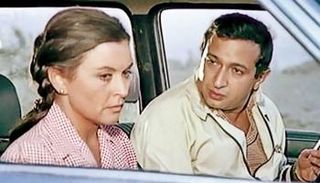 نور الشريف وسعاد حسني في مشهد من فيلم