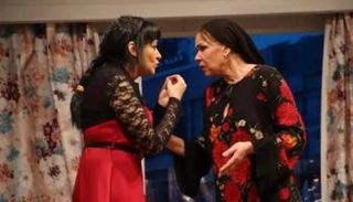 ندى عفيفي مع لوسي 