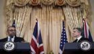 أوكرانيا وإيران.. محور لقاءات ومحادثات مسؤولين دوليين