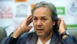 "احترموا الأسطورة".. حملة تعاطف تخفف ألم رابح ماجر من واقعة الصافرات