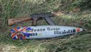 هل تريد أن تكتب اسمك على صاروخ أوكراني؟.. ادفع تنل ما تريد