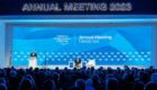 3 اتفاقيات "مهمة" بين حكومة الإمارات ومنتدى "دافوس".. تشمل "COP28"