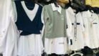 3 نصائح لإزالة البقع الصعبة عن ملابس المدرسة