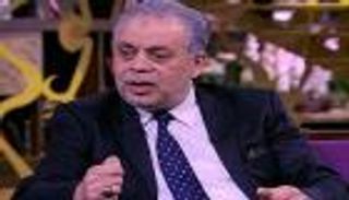أشرف زكي عن "مسرحية الشعراوي": "كل شخصية لها ما لها وعليها ما عليها"
