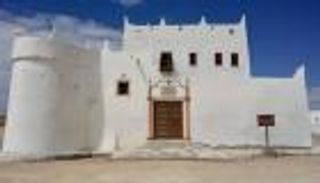 مدينة قشن اليمنية.. لؤلؤة المهرة على بحر العرب (صور)