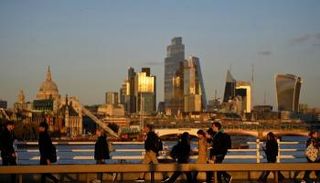 صعوبات متزايدة يشهدها اقتصاد بريطانيا منذ خروجها من الاتحاد الأوروبي