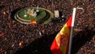 إسبانيا.. حكومة سانشيز تحت مقصلة الاحتجاجات (صور)