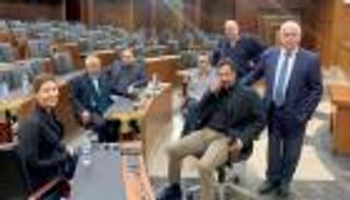 الغضب يتفاقم في لبنان.. أزمة انتخاب الرئيس تتواصل