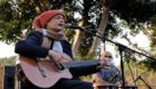 وفاة المطربة المصرية رانيا شعلان.. عاشقة الجيتار