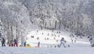 السياحة في كرواتيا في الشتاء.. شلالات متجمدة وأجواء أعياد الميلاد