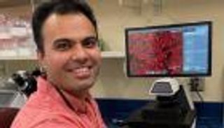 باحث بجامعة بوسطن يكشف لـ"العين الإخبارية" سر ضعف متحورات أوميكرون (حوار)