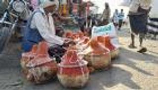 الأسواق الريفية.. معالم مفتوحة توثق مظاهر الحياة في اليمن (صور)