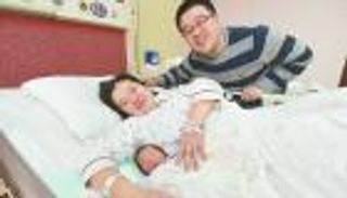 "الضيف الثقيل".. نساء الصين يفضلن العمل على "الإنجاب"