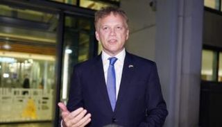 جرانت شابس وزير دولة للأعمال والطاقة والاستراتيجية الصناعية في المملكة المتحدة