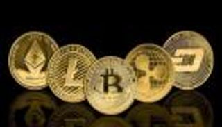 بيتكوين تلتقط الأنفاس دون 23 ألف دولار.. هل يتكرر سيناريو 2022؟