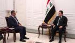 لعنة الدينار العراقي تطيح بمحافظ البنك المركزي.. استقالة أم إقالة؟