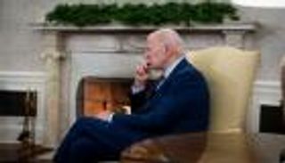 أمام تحديات وجودية.. مجلة أمريكية تحذر من الانشغال بعاصفة الوثائق