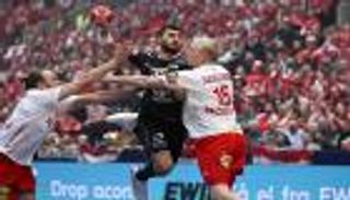 الهزيمة الأولى.. الدنمارك تعقد مشوار منتخب مصر في كأس العالم لكرة اليد