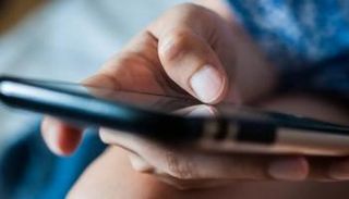 آيفون - أرشيفية