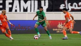 جانب من مباراة عجمان وشباب الأهلي