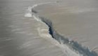 انفصال جبل جليدي بحجم لندن عن القارة القطبية الجنوبية