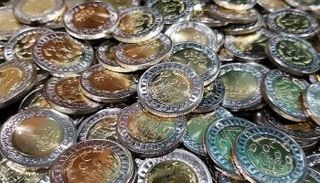 عملات معدنية من الجنيه المصري - رويترز
