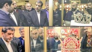 صور نشرها وزير السياحة الإيراني للتاجين 