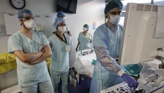 فرنسا تعاني نقصا مزمنا في الأطباء