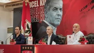 كولر مدرب الأهلي 