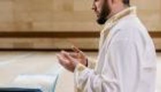 هل شهر رجب تضاعف فيه الحسنات.. وما صحة حديث الحسنة بألف حسنة؟