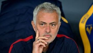 جوزيه مورينيو مدرب روما الإيطالي